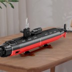 Battleship-themed cargo transport equipment large building blocks