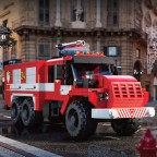 Small particle fire truck building block DIY model