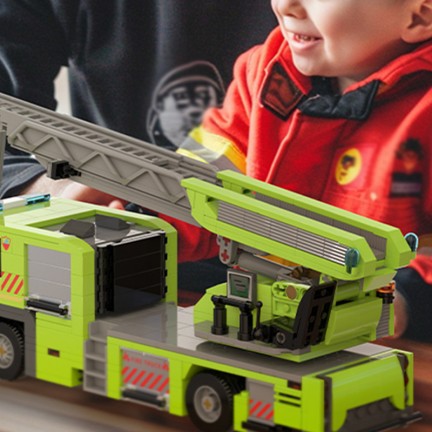 Ladder rescue rotating fire truck building blocks