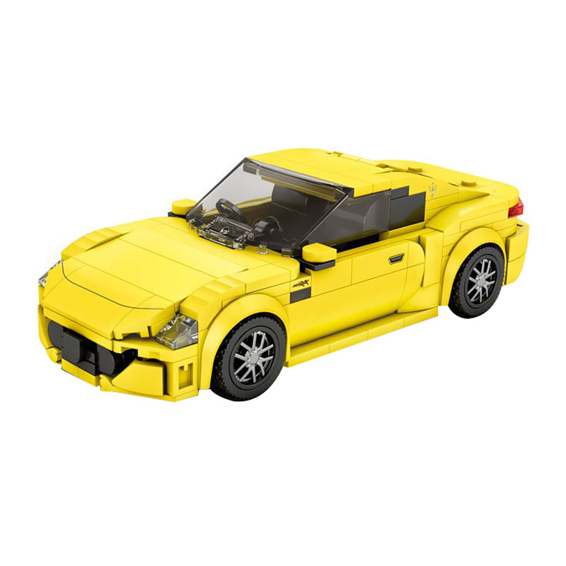 Yellow trident-shaped supercar building blocks